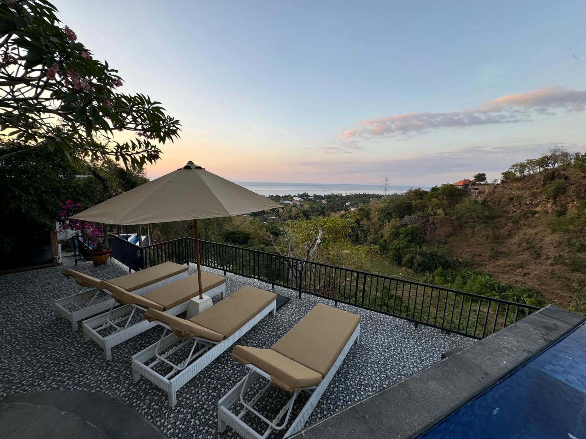 Villa Bukit Sing Sing Сингараджа Экстерьер фото